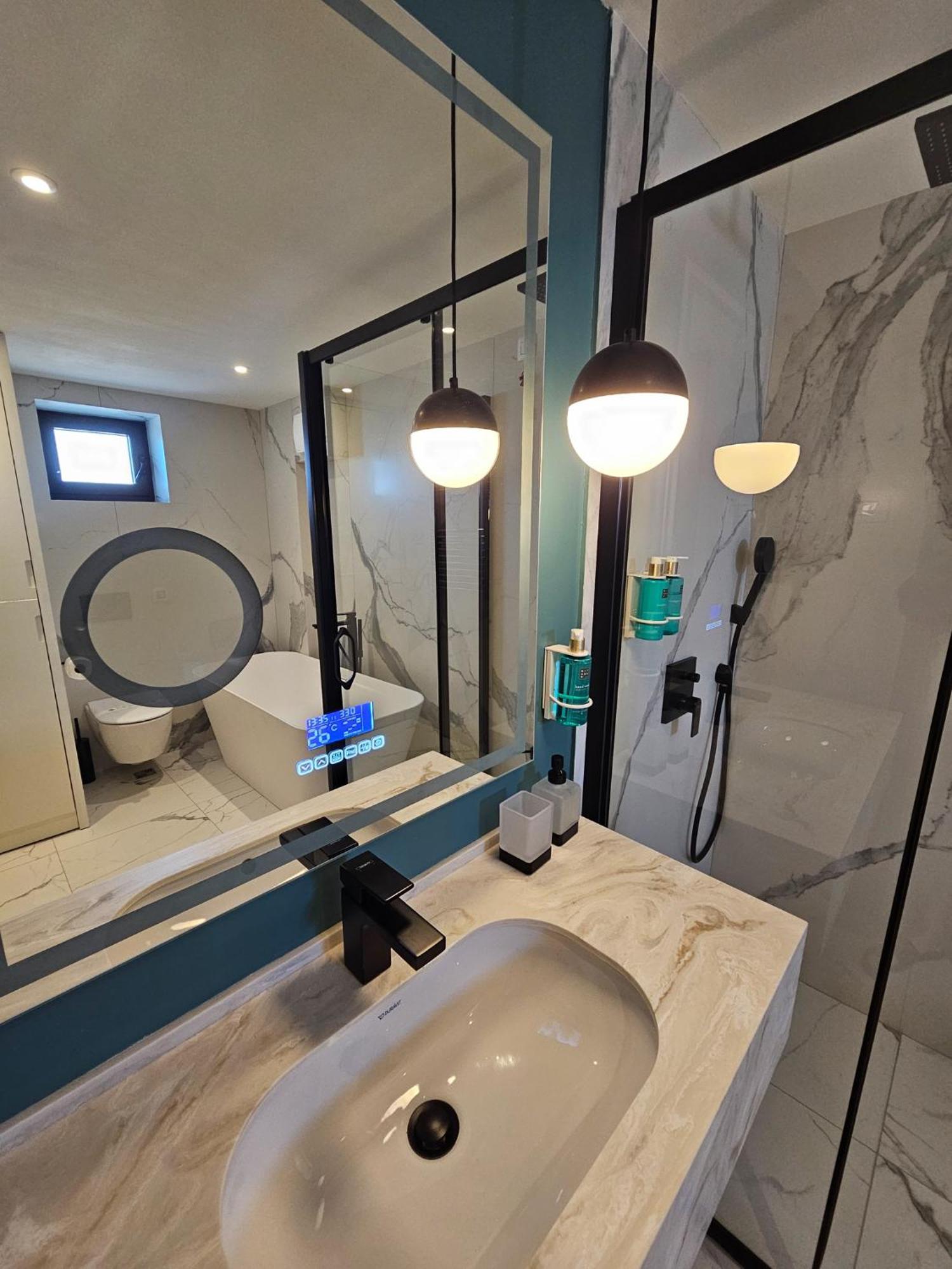 The New Hotel Mediteran - Villa Edition Ulcinj Rum bild